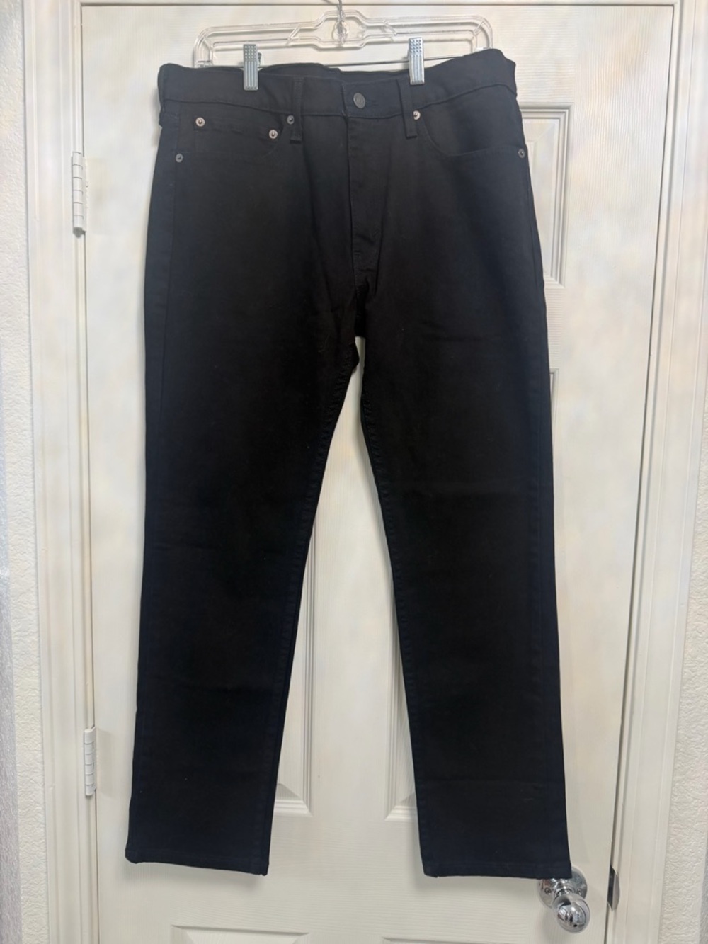 Levi's Men’s 511 Black Straight-Leg Jeans with Red Tab